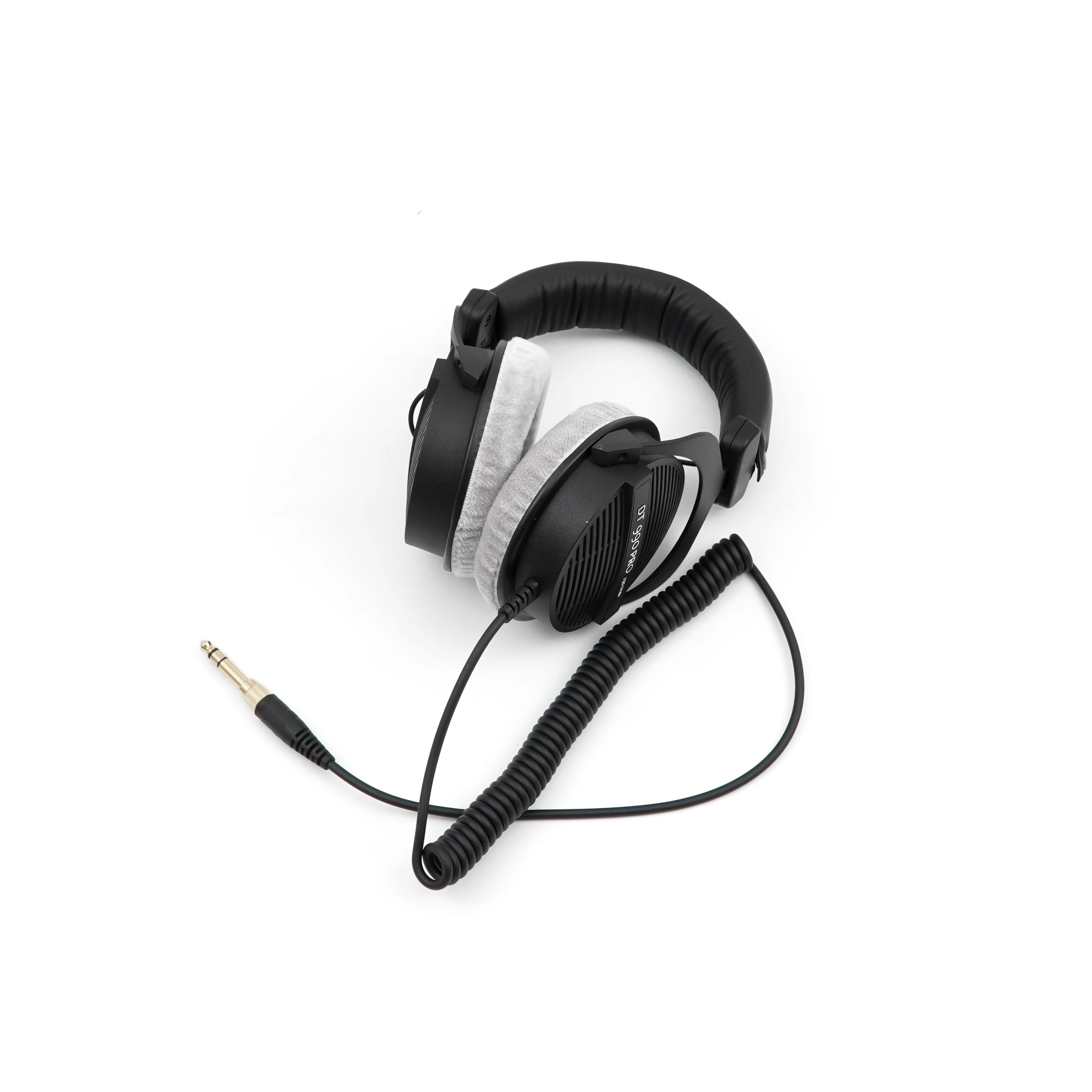 DT990 PRO Wired Over-Ear Studio Headphones, Perfect for Mixing, Monitoring, and Gaming with 80/250 Ohm Models